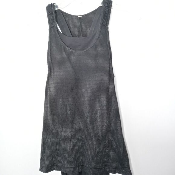 lululemon top with built in bra size 6 - Picture 9 of 9